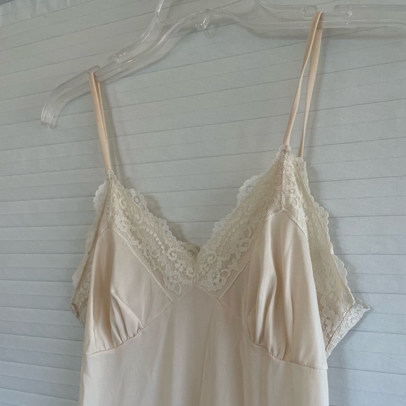 Vintage Cream Lace Slip Dress - Picture 3 of 6